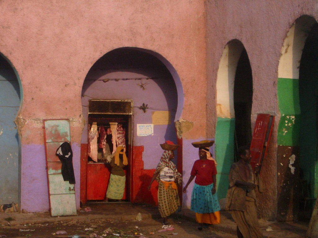 Lees meer over het artikel Stoepradio: de moderne orale traditie van Afrika