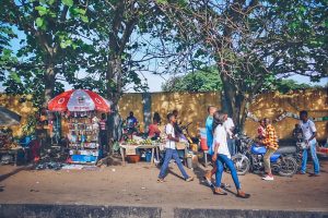 Jongeren met twee eigen talen in Kinshasa