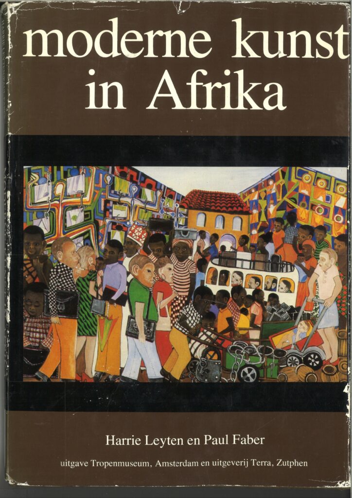 Het boek 'Moderne kunst in Afrika' door Harrie Leyten en Paul Faber